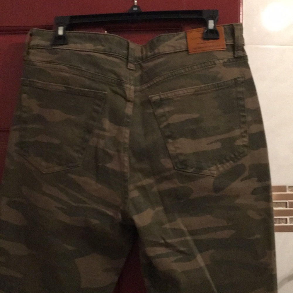 Lucky Brand Jeans - Picture 6 of 7